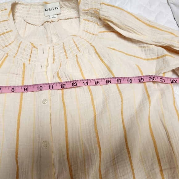 AVA & VIV  SIZE 1X TOP/BLOUSE - Picture 3 of 6